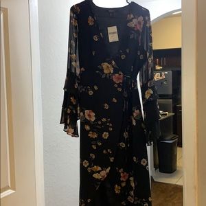 Forever 21 Contemporary Floral Wrap Dress